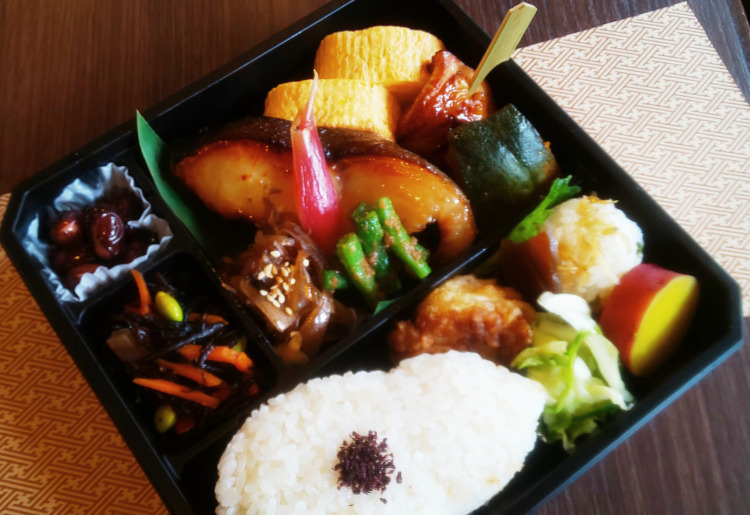 銀だら西京焼き弁当
